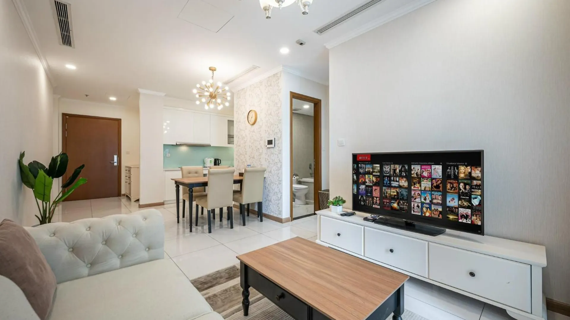 Vinhomes Central Park Riverside ホーチミン市